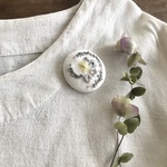 刺繍ブローチ