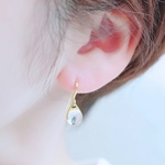 〖送料無料〗ピアス　秋　シンプル　透明感　ギフト　プレゼント　仕事用　ビジネス　K16gp　 クリア　きれいめ　繊細　上品　かわいい　通勤　カジュアル　キャンプ　お出かけ　アウトドア