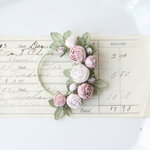 sale25%off 布花 小さな薔薇リースブローチ　843