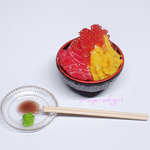 海辺の食堂・ミニ丼を頼んでもいつも大サービス。