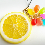 スライスレモンのストラップ