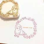 小花散りばめた 枠はんこ　ダックスフンド