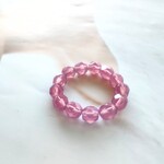 オパールピンクのシンプルチェコグラスビーズリング