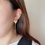 flower long earring (asymmetry type)