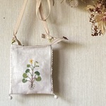 北欧刺繍*植物標本*ポシェット＊ホショルダー*手刺繍**サコッシュ* 天然石