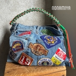 ワッペンいっぱいデニムのショルダーバッグ