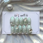 No111 green kirakira magnet✨