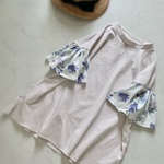 Ladies M   袖フリルカットソー