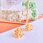 花火のようなダリアのピアス&イヤリング＊orange＊　浴衣　夏祭り　花火　着物