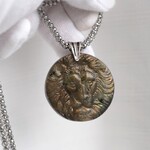 ご予約者様用：　Lion carving（Round）38     ラブラドライトネックレス❀ブルー＆ゴールド