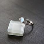  ロイヤルブルームーンストーン（ペリステライト）　ウェーブCZリング　SILVER925