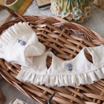お花刺繍のフリルベスト 