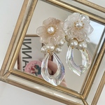 ニュアンスフラワーピアス