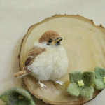 .:* order corol-805iさま専用作品 すずめの幼鳥さんブローチ.:*