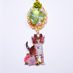 子猫ちゃんのネックレス レジン ビジュー パール 猫 ねこ 緑