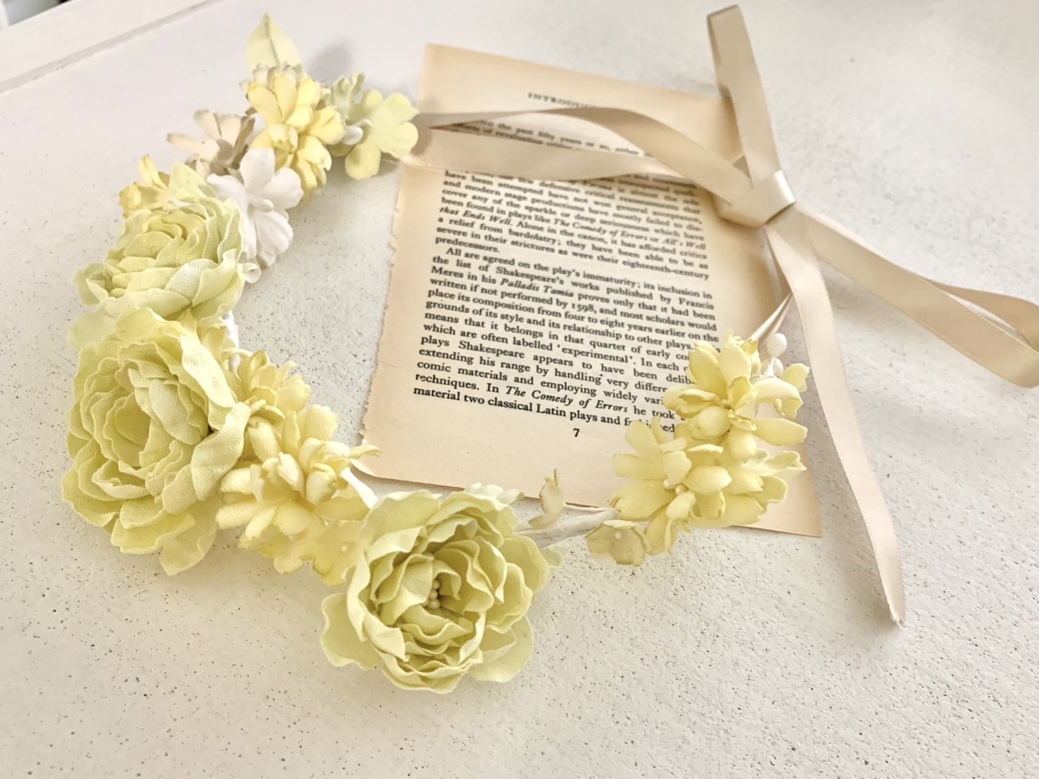 イエロー布花ヘッドドレスボックス付き - heure de l`ange | minne