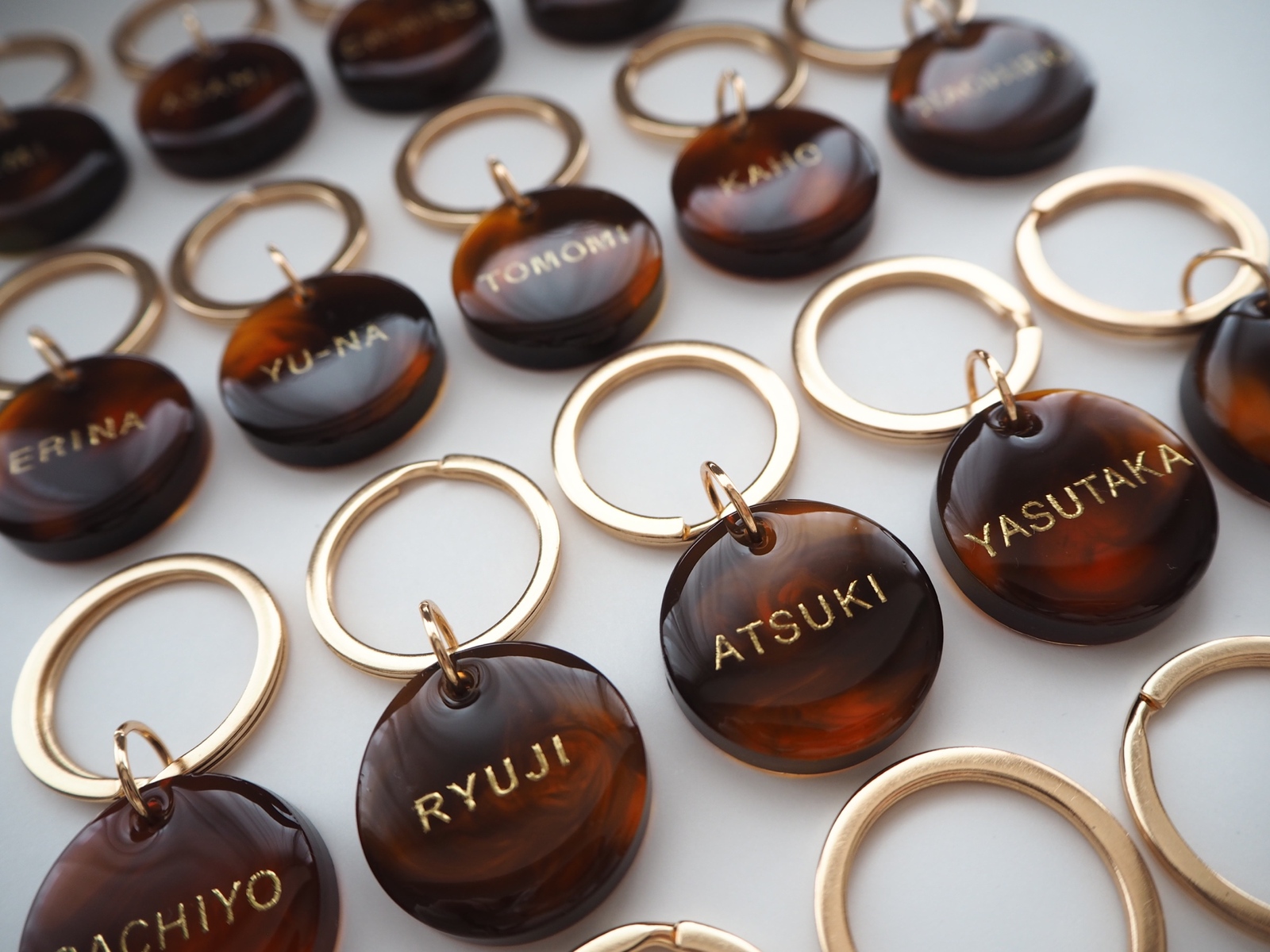 ⭐あいき⭐ページ チャーム　レジン Man  名入れ推し イニシャル レジン キーホルダー チャーム 名入れ &TEAM SnowMan