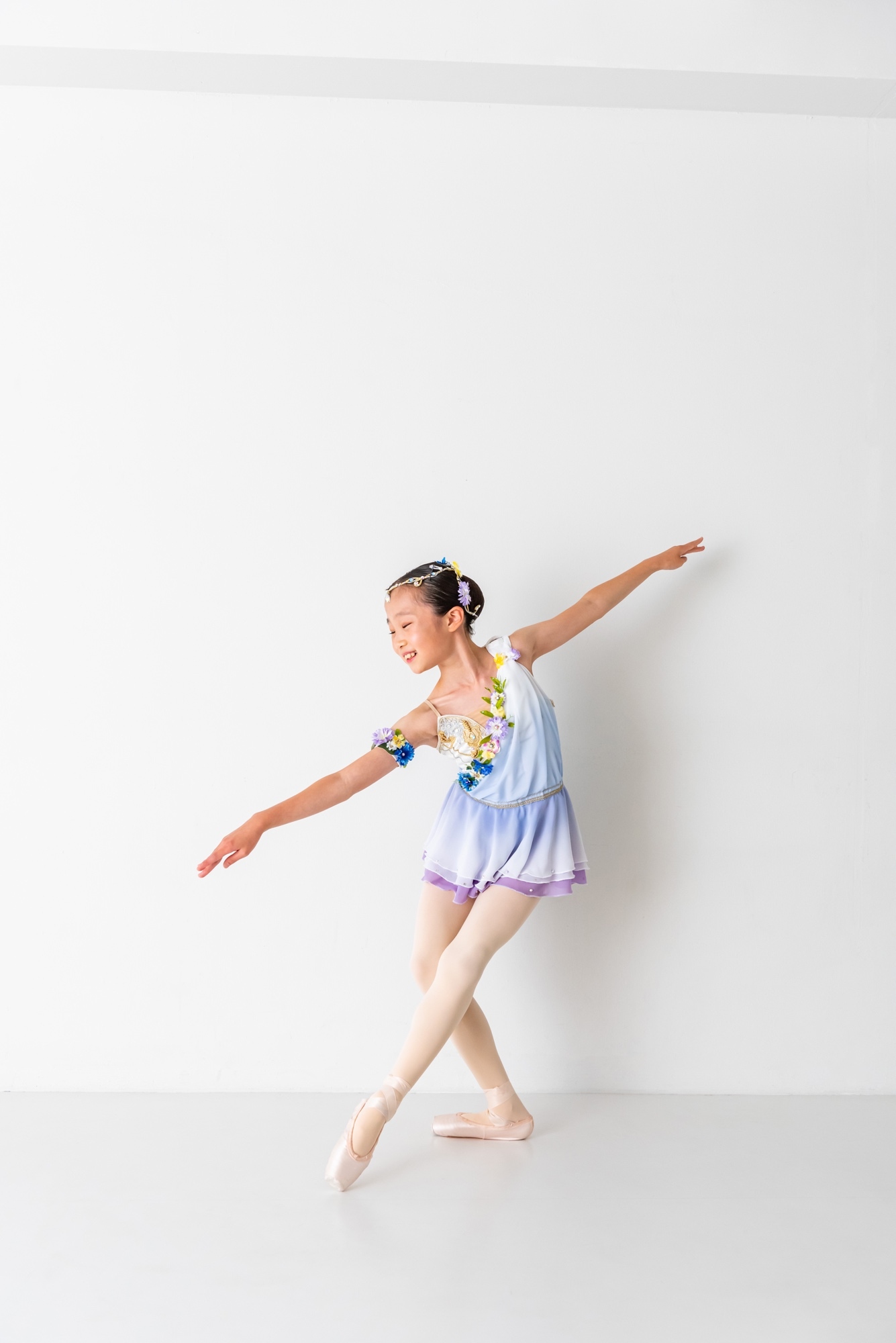 キューピット　バレエ衣装 𝐌𝐚𝐤𝐨.𝐁𝐚𝐥𝐥𝐞𝐭𝐜𝐨𝐬𝐭𝐮𝐦𝐞 | キューピッド