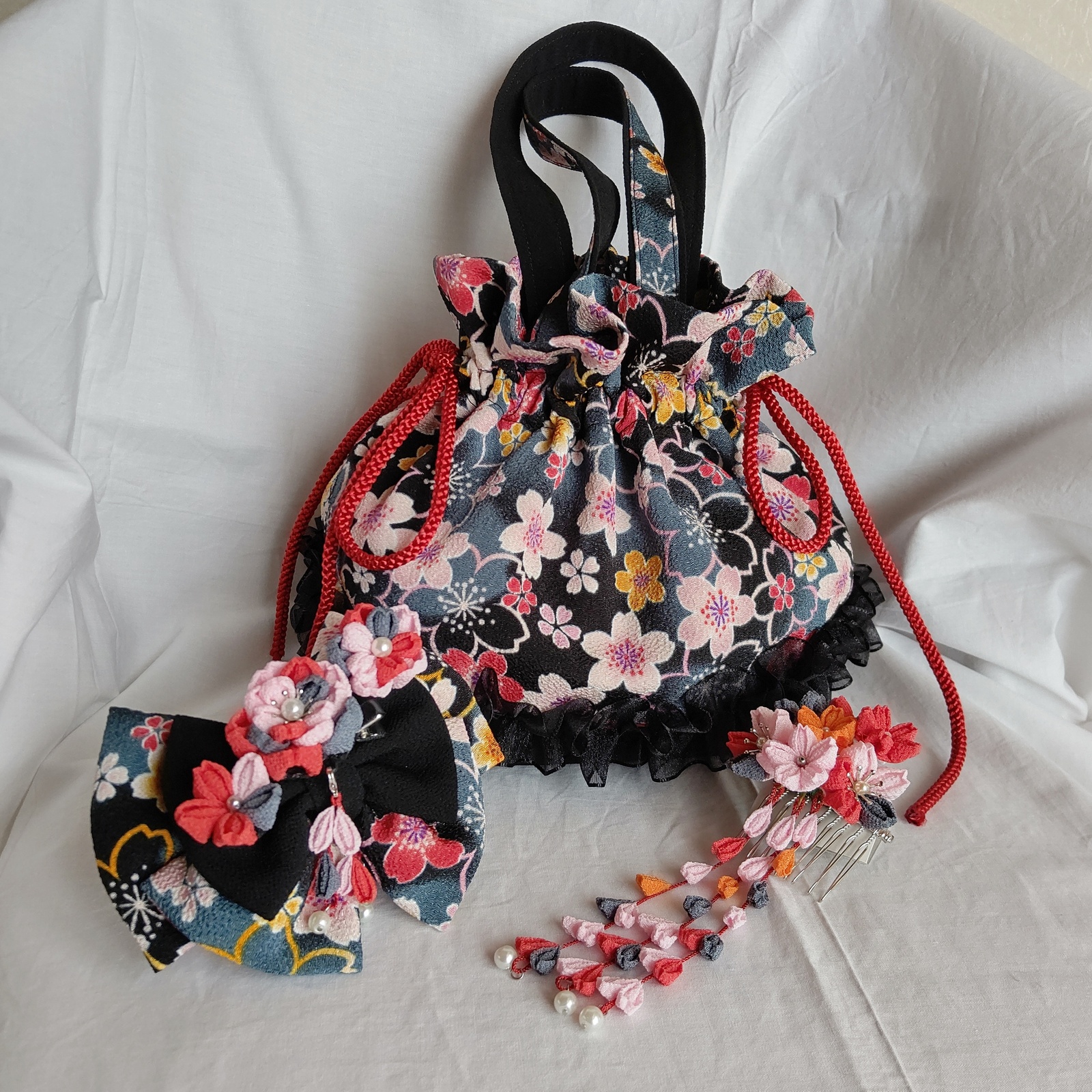 桜和柄りぼんと巾着&つまみ細工髪飾りセット 8,510円