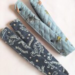 ずれが気にならない お名前タグつき 超ロング水筒肩ひもカバー 【 恐竜／ 】