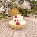 再販【完成品】さくらんぼ大好きしろくまちゃんのフルーツタルト♪［ミニチュア(無加工）orキーホルダー］