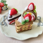 フェルトのケーキ　３個セット