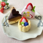 フェルトのケーキ　３個セット