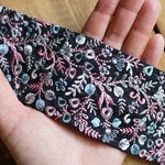 1mカット済【インド刺繍リボン】シルク　刺繍　リボン　りぼん   【ブラック×ピンクグレー】