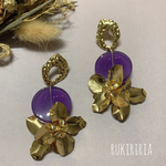 RUKIRIRIA #748 ゴールドチタンピアス×パープル×フラワーピアス 大ぶりピアス 