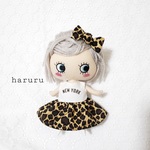 イーマリーちゃんの服　ワンピースとヘアゴムセット　ヒョウ柄　　ハッピードールの服