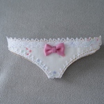 【Mサイズ】うさパンT 白花柄