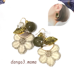 刺繍リボン　花　リーフ　ピアス　イヤリング　揺れる　初夏　