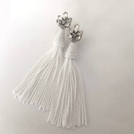 揺れる 大ぶり ロング ビーズ タッセルピアス/イヤリング【ホワイト】ーEdelーCharlotte Beads tassel