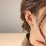 【在庫処分 限定セール￥399】韓国ファッション 　シンプル　大人可愛いピアス　 アクセサリー　-2192