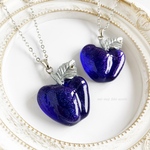 宇宙林檎のネックレス(Blue apple pendant /フェイクスイーツ/フェイクフード/りんご/リンゴ/フルーツ/果物/レジン)