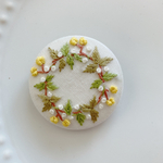 刺繍くるみボタン（ヘアゴム/ブローチ）