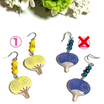 夏にピッタリなうちわピアス／イヤリング（花火）             ①だけになりました