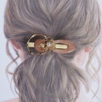ヘアクリップ　No.131  ピンク系　スモーキーピンク　フラワー　花　パール系　普段使い　髪留め　ヘアアクセサリー　ハーフアップ　ヘアアレンジ　くすみカラー　セレモニー　パーティー