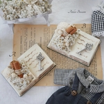 小さな本のアレンジ・B（インテリア雑貨・リース・スワッグ・キャンドルスタンド）