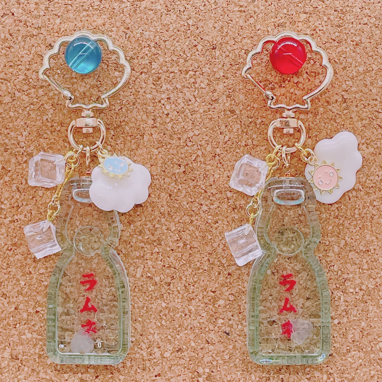 ◇◇爽やかラムネ瓶シェイカーキーホルダー・水色・ピンク◇◇ - Ange