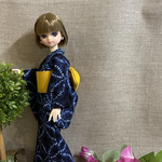 巾着付き！藍色の浴衣と山吹の帯のセット　💙💛リカちゃんサイズ