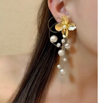 【#179ピアス 再販】ブライダルピアス　フォトウェディング　おおぶりピアス　ブライダル　ウェディング　ブライダルアクセサリー　ピアス　フラワー　イヤーカフ　イヤリング　パール　結婚式　前撮り
