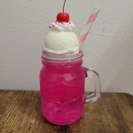 　クリームソーダ　　アメリカン　いちご