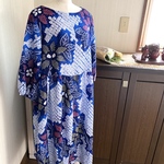 有松・鳴海絞り　青　可愛い花模様　風が通る　ワンピース　7分袖　パフスリーブ　藍染　浴衣リメイク　着物リメイク　229