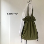 石巻縫物舎 【再販4】撥水ナイロンタフタの巾着トートバッグ　ティーグリーン