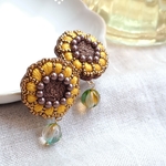 刺繍ひまわり。のピアス