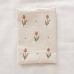 お花の刺繍ブックカバー(チューリップ)