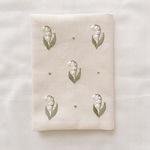お花の刺繍ブックカバー(スズラン)