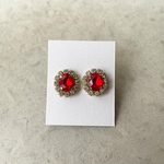 レッドビジューピアス・樹脂ピアス・イヤリング