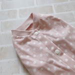 犬服M 冷感ブルーベリードット ピーチ バックオープン(背中開き) ✨送料無料✨
